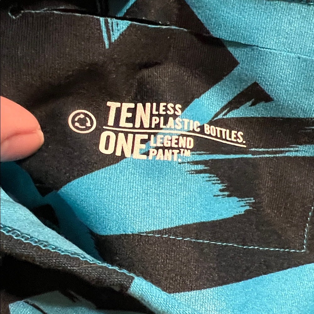 Nike Dri-Fit Leggings - Picture 9 of 10